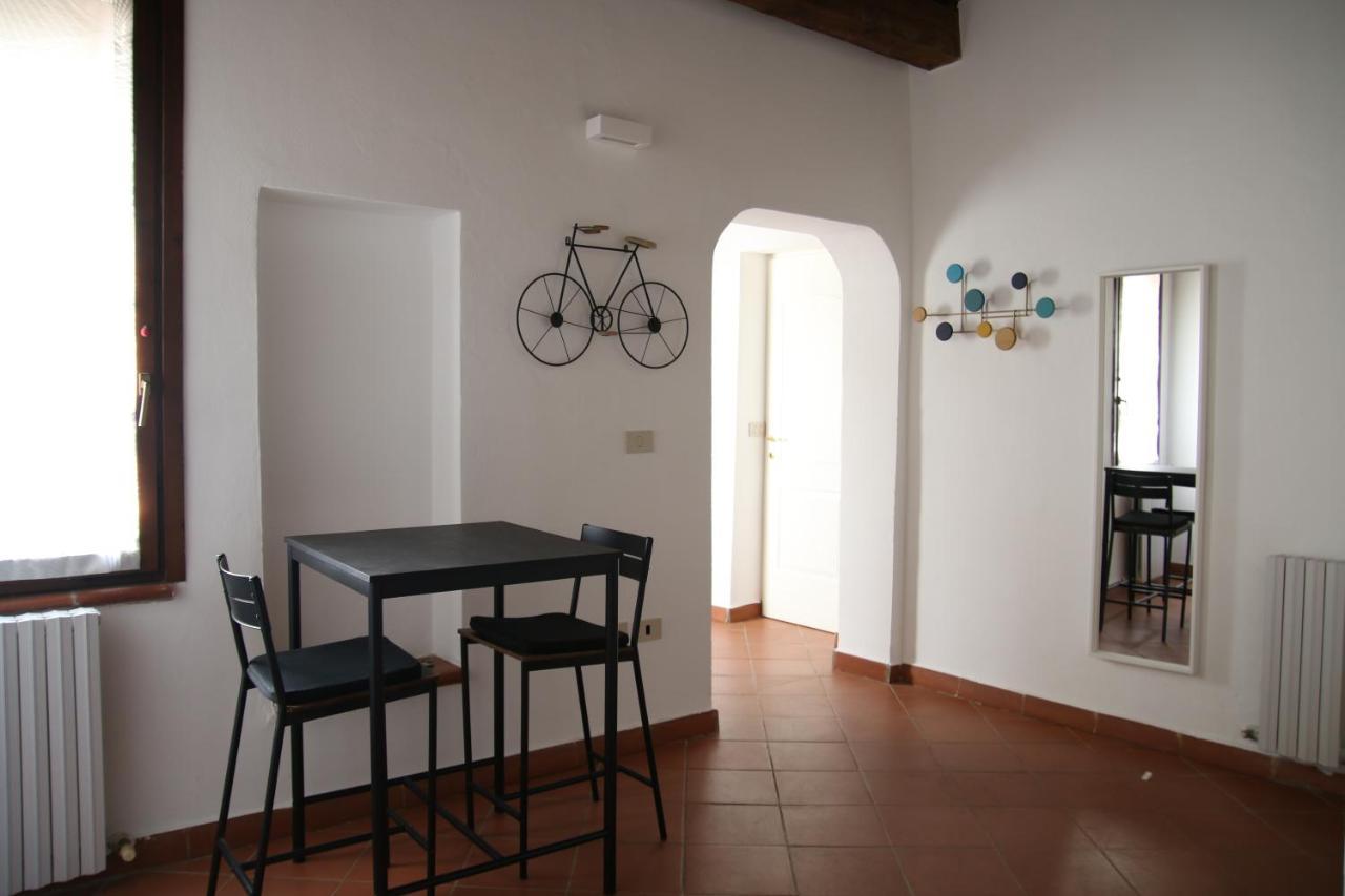 Ferienwohnung Le Vie Del Centro Ferrara Exterior foto